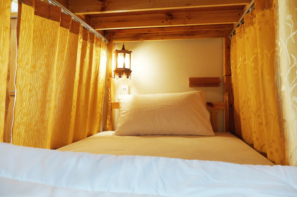 The Sun Hostel Chiang Mai Exteriör bild